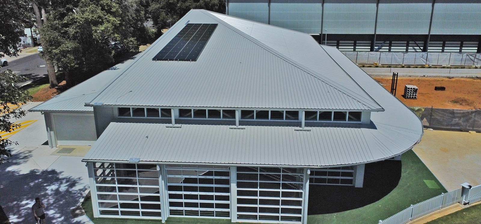 Mark Taylor Oval Arcpanel (130mm Ecotek) straight roof panels