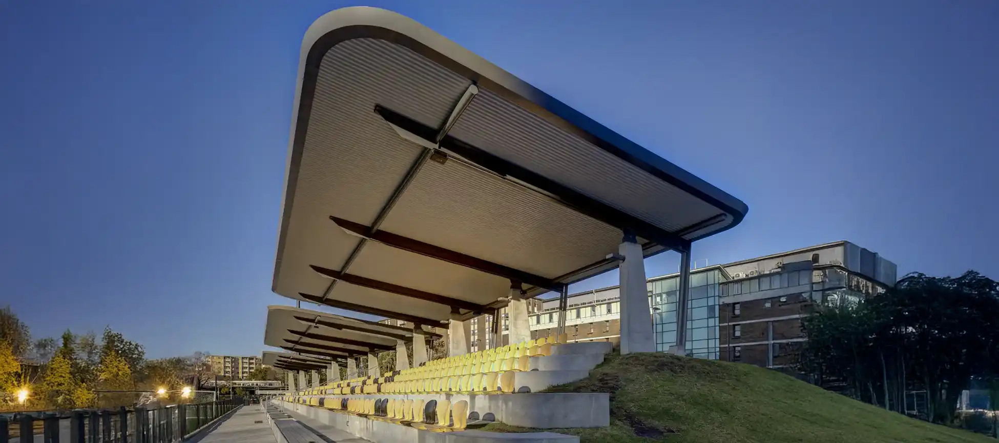 ARCPANEL insulated roof panels over the Moya Dodd Grandstand at UNSW Village Green