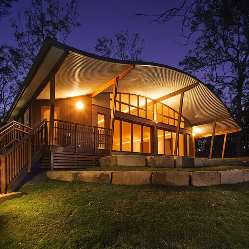 ARCPANEL multi-curved insulated roof panels on an Australian home