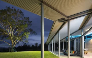 DeltaCorroCorro–TPC insulated roof panel with integrated ceiling finish
